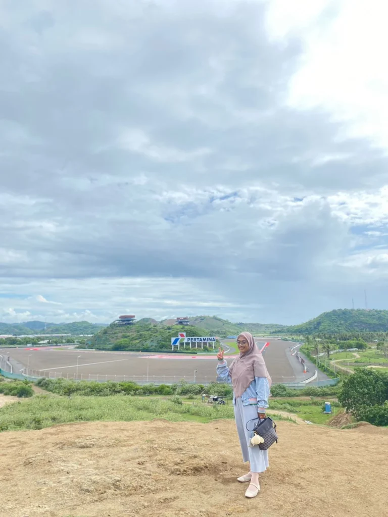 Rental Mobil Pekanbaru - HF Rent Car